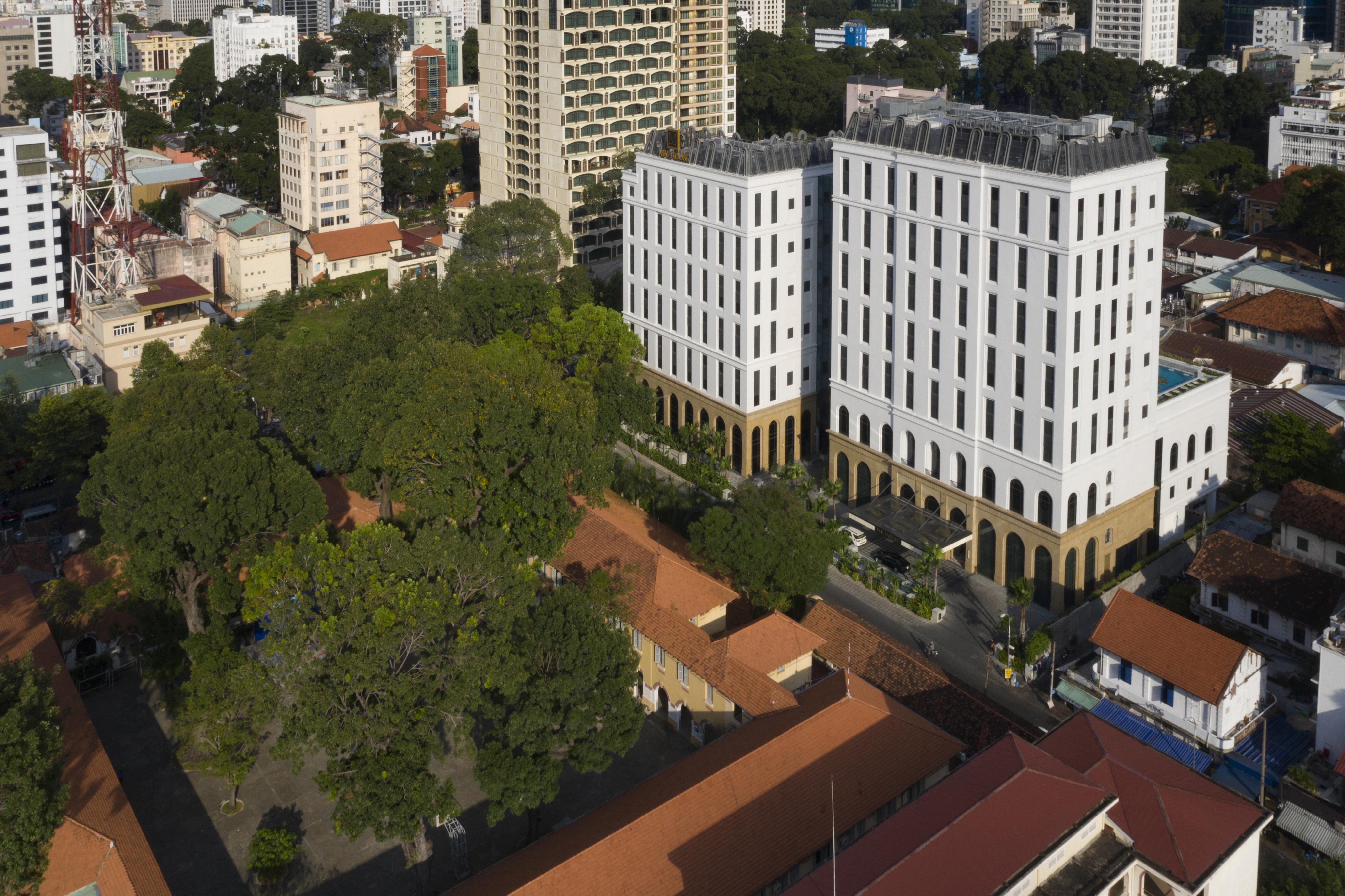 Mai House Saigon Hotel 5*